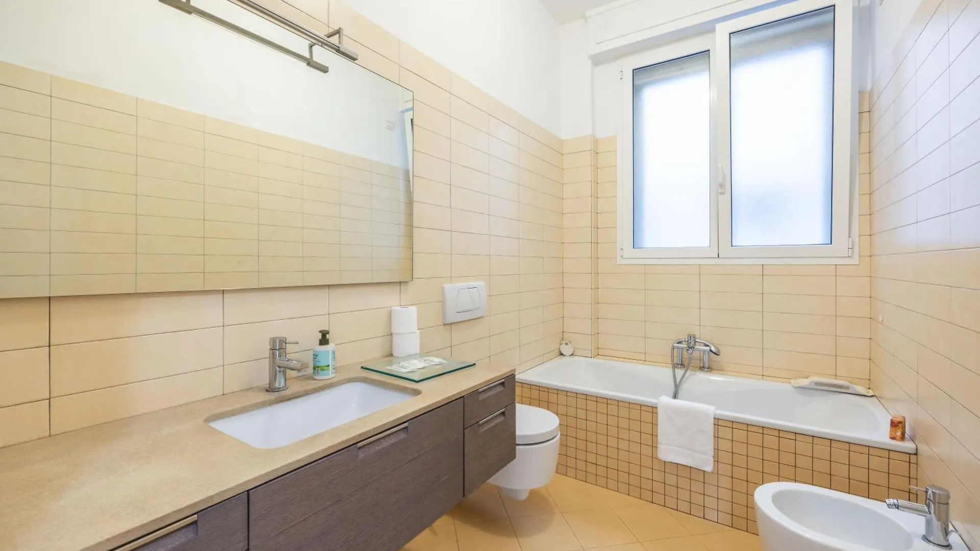 Apartment Lame Pro, Bologna By Short Holidays