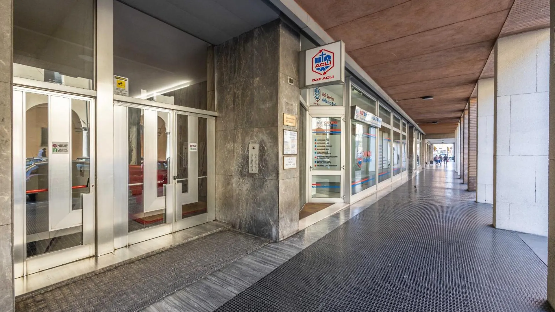 Lame Pro, Bologna By Short Holidays Italy